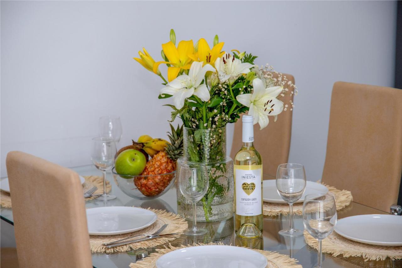 Apartment Family 6 Beachfront Corralejo By Holidays Home Esterno foto