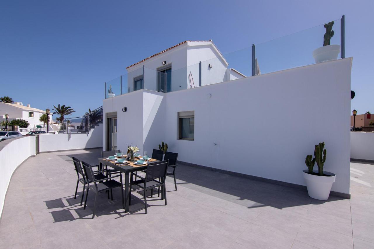 Apartment Family 6 Beachfront Corralejo By Holidays Home Esterno foto