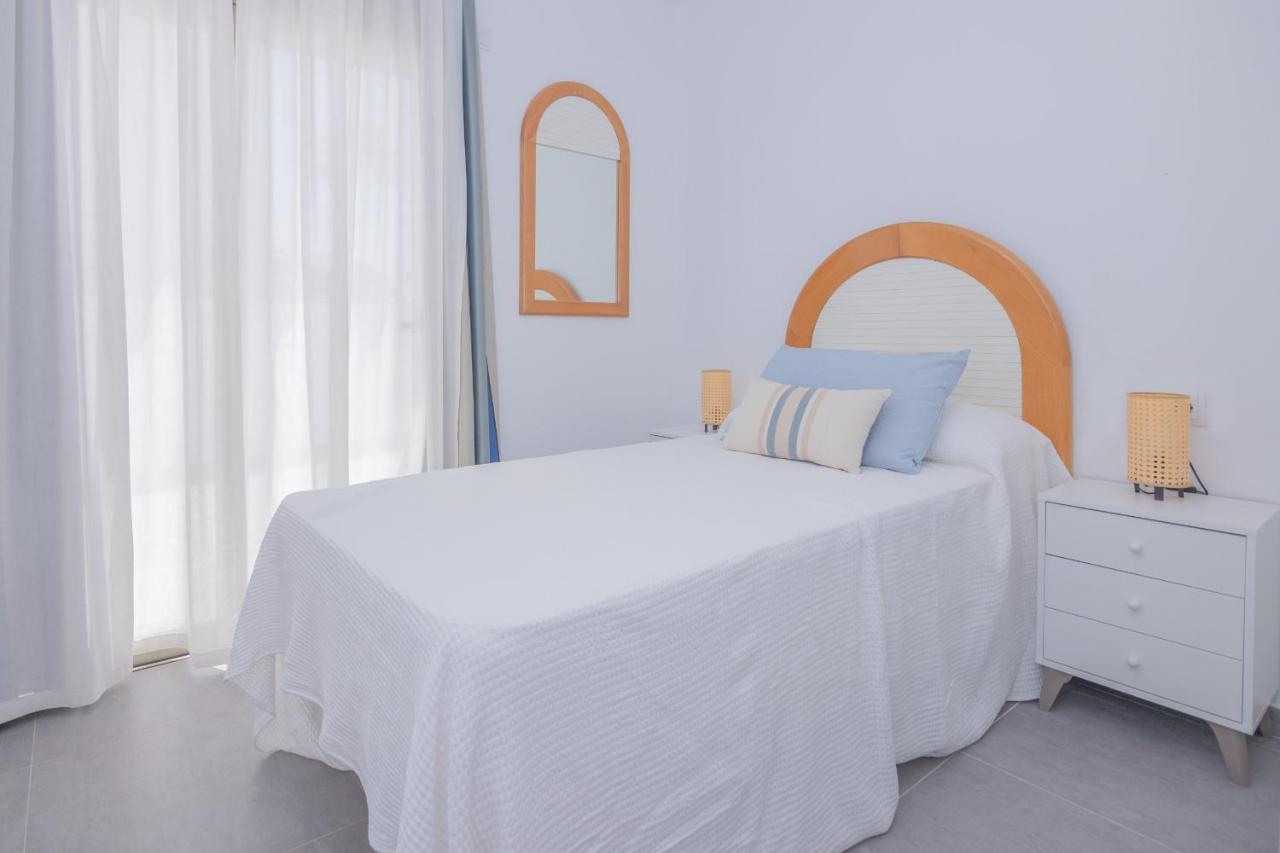Apartment Family 6 Beachfront Corralejo By Holidays Home Esterno foto