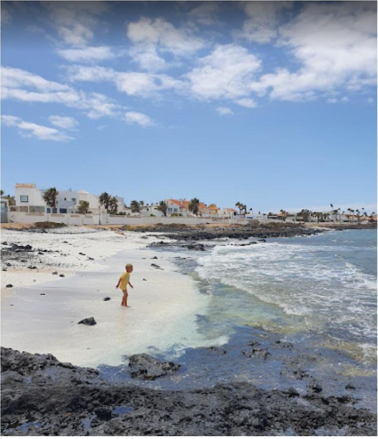 Apartment Family 6 Beachfront Corralejo By Holidays Home Esterno foto