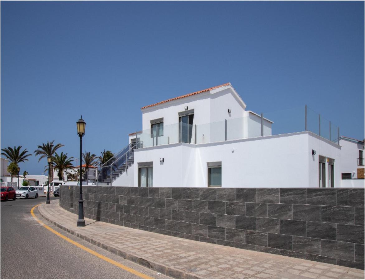 Apartment Family 6 Beachfront Corralejo By Holidays Home Esterno foto