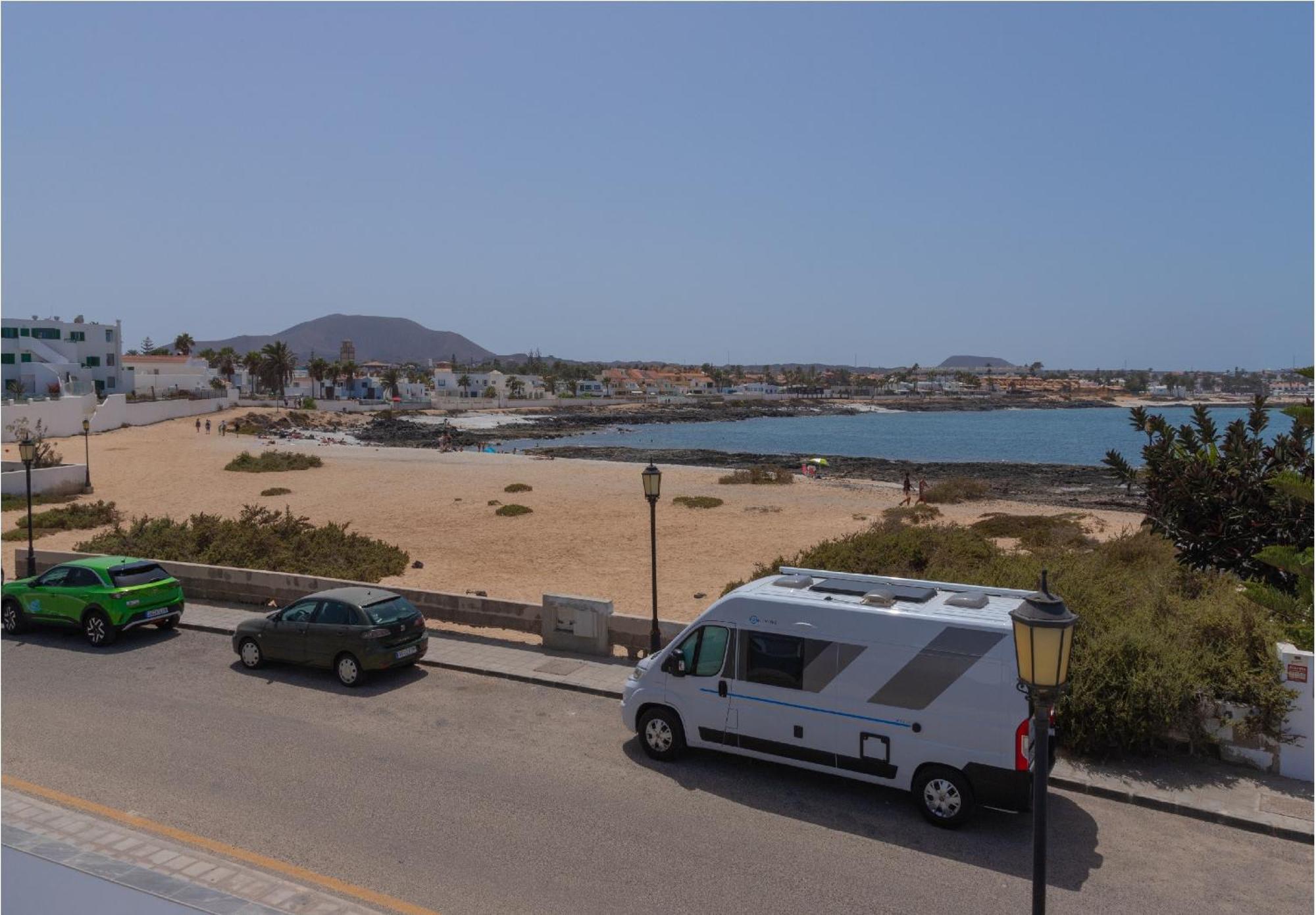 Apartment Family 6 Beachfront Corralejo By Holidays Home Esterno foto